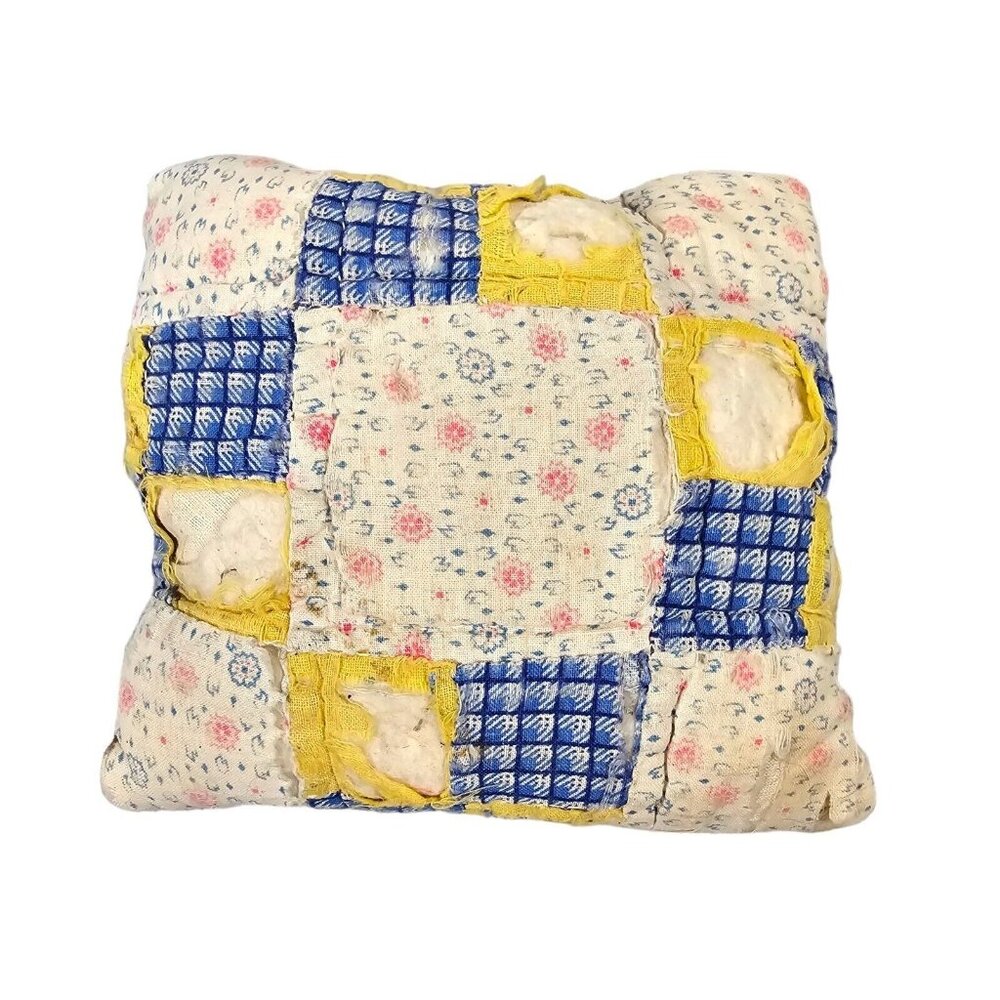 Vintage Quilt Pin Cushion Pillow Hand Quilted Small Sewing Primitive Country 4x5